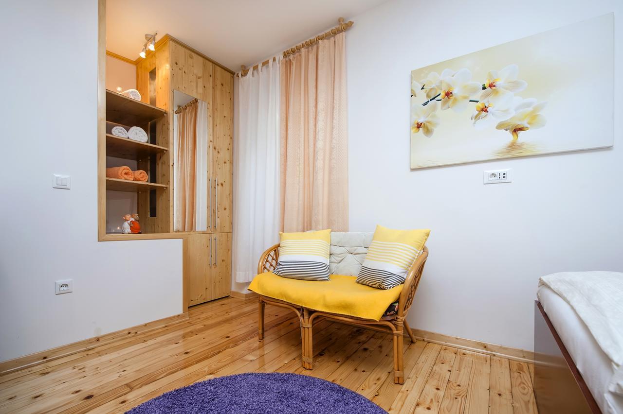 רוביני La Svalba Rooms & Studios מראה חיצוני תמונה