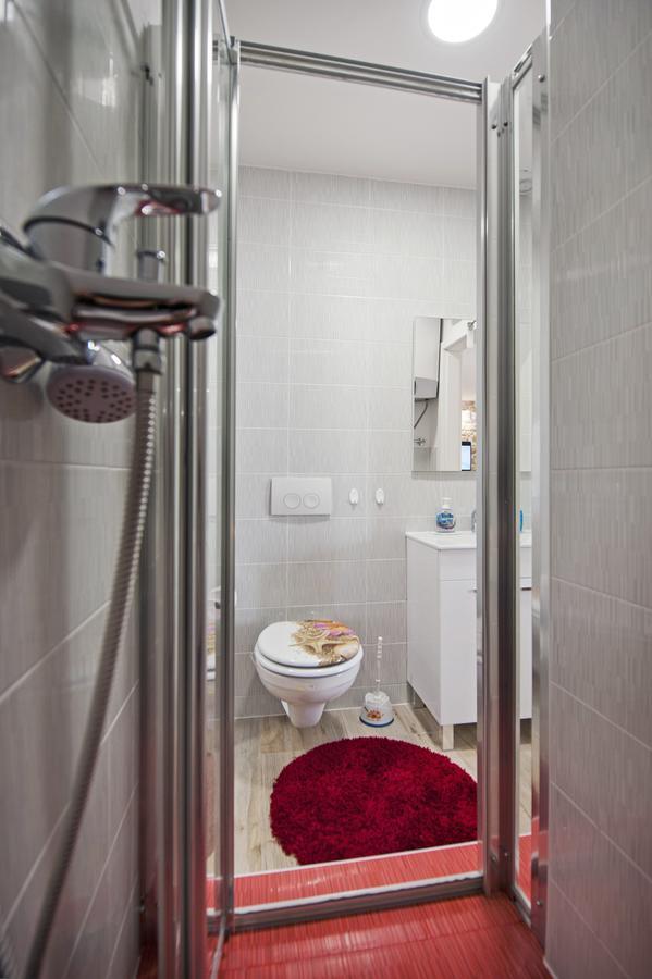 רוביני La Svalba Rooms & Studios מראה חיצוני תמונה