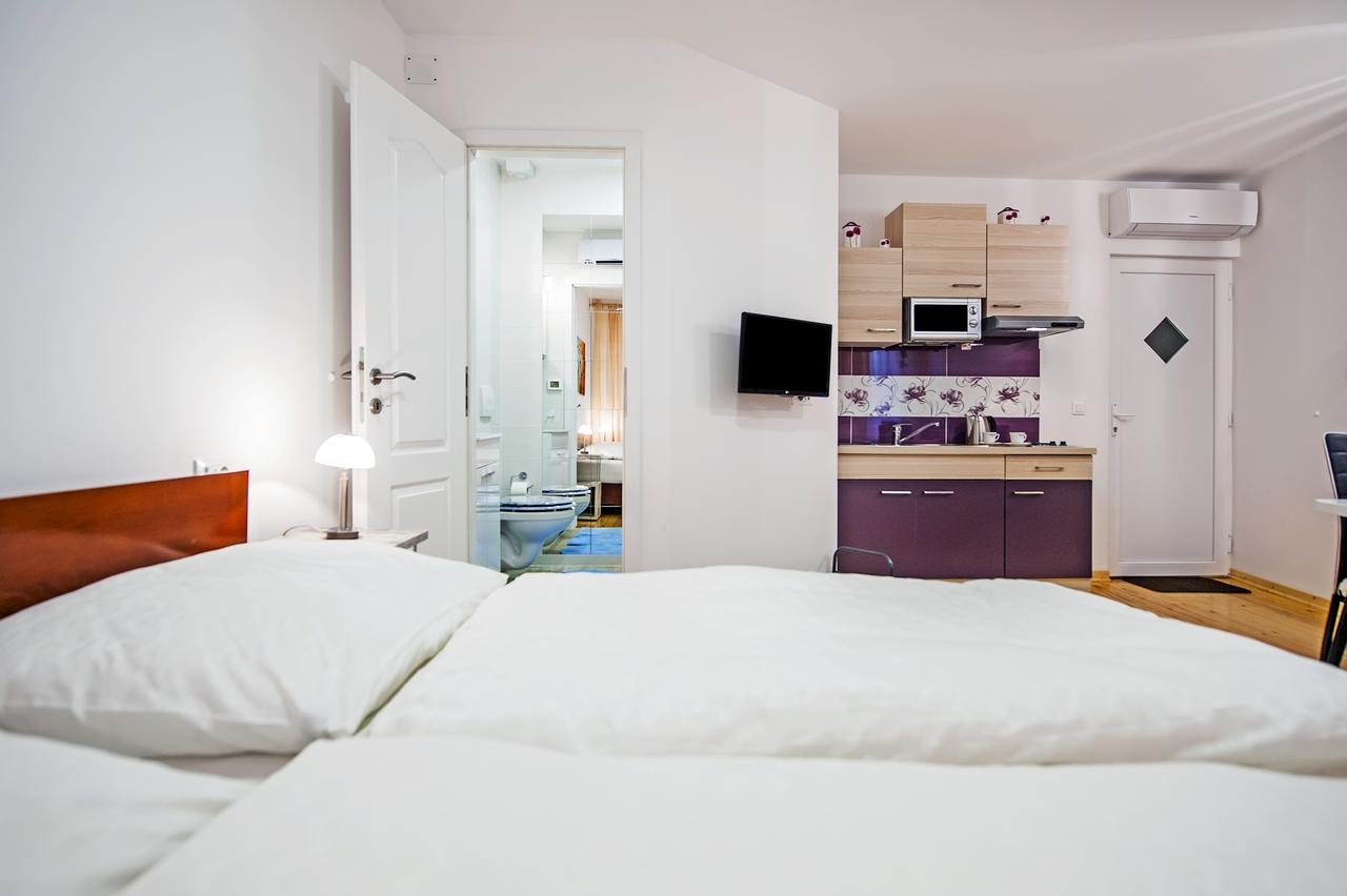 רוביני La Svalba Rooms & Studios מראה חיצוני תמונה
