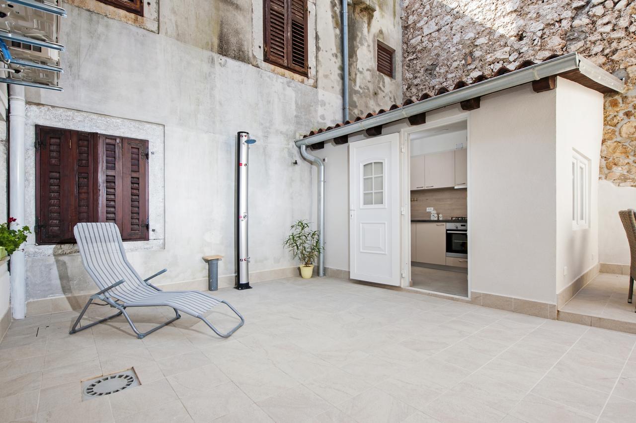 רוביני La Svalba Rooms & Studios מראה חיצוני תמונה