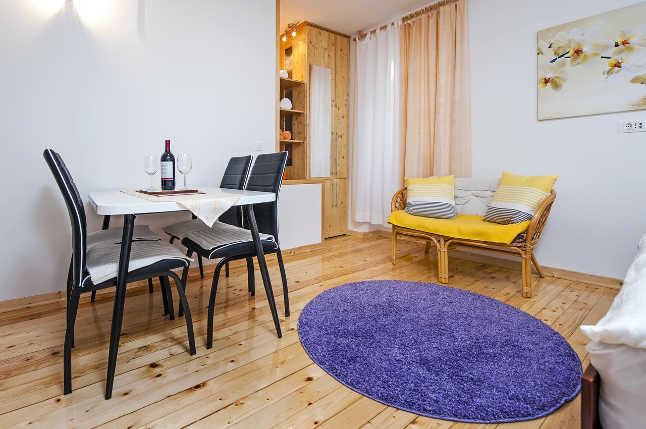 רוביני La Svalba Rooms & Studios מראה חיצוני תמונה