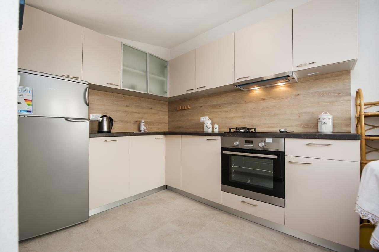 רוביני La Svalba Rooms & Studios מראה חיצוני תמונה